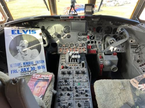 982EA5BD-237F-4EAB-887A-AE809B48B264 1 105 c